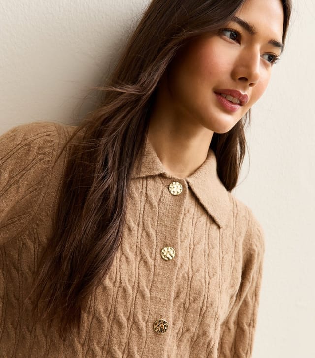 New Look Women's Camel Cable Knit Collared Cardigan New Look - 2