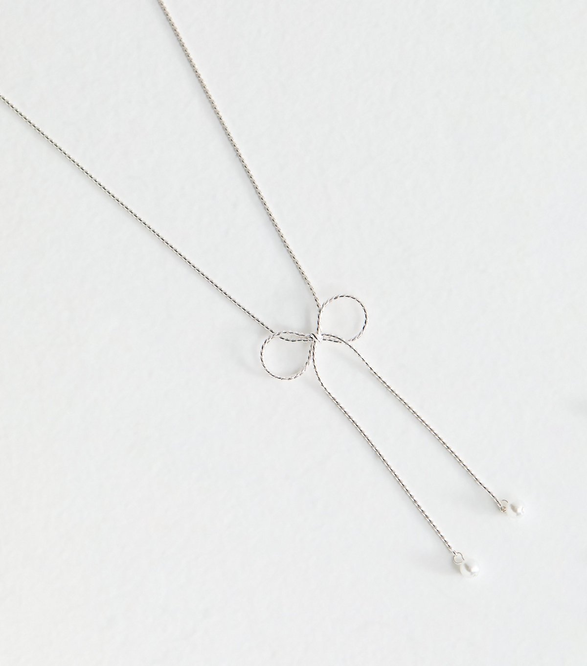 New Look Silver-Tone Faux Pearl Charm Bow Long Necklace New Look - 3