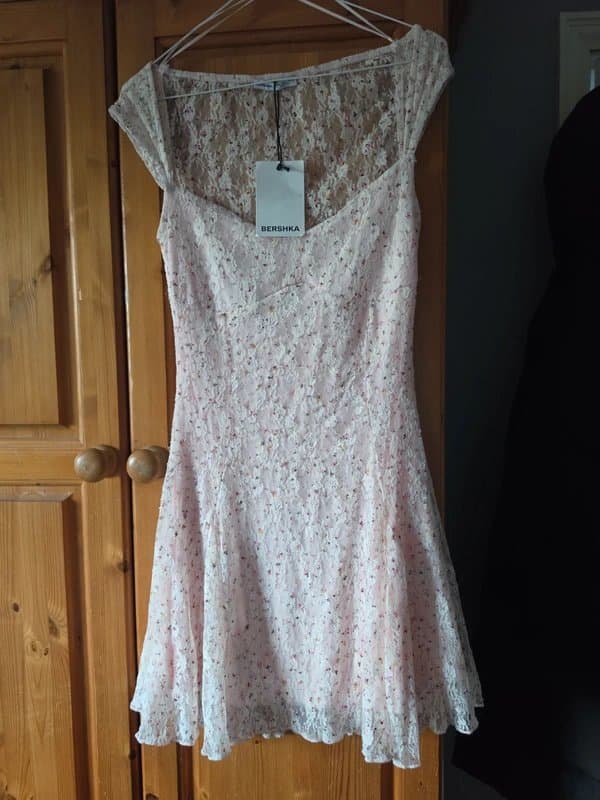 Bershka Bershka laced floral dress