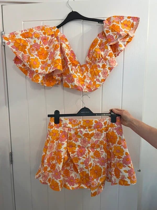ASOS ASOS Luxe floral 2 piece skort & off shoulder top size 12