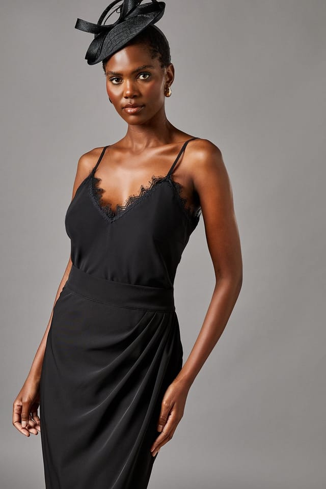 Coast Coast Women's Lisa Tan Ruched Detail Maxi Skirt in Black - 2