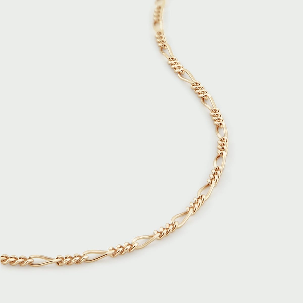 The Fine Collective The Fine Collective Women's 9ct Yellow Gold Solid Figaro Chain 18 inch - 1