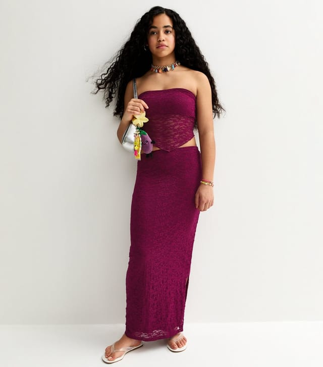 New Look Girls' Dark Pink Lace Hanky Hem Bandeau Top New Look - 2