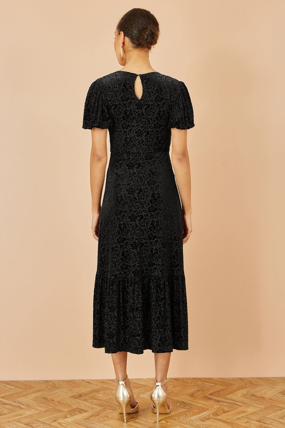 Yumi Yumi Women's Black Floral Velour Velvet Twist Waist Midi Dress - 4
