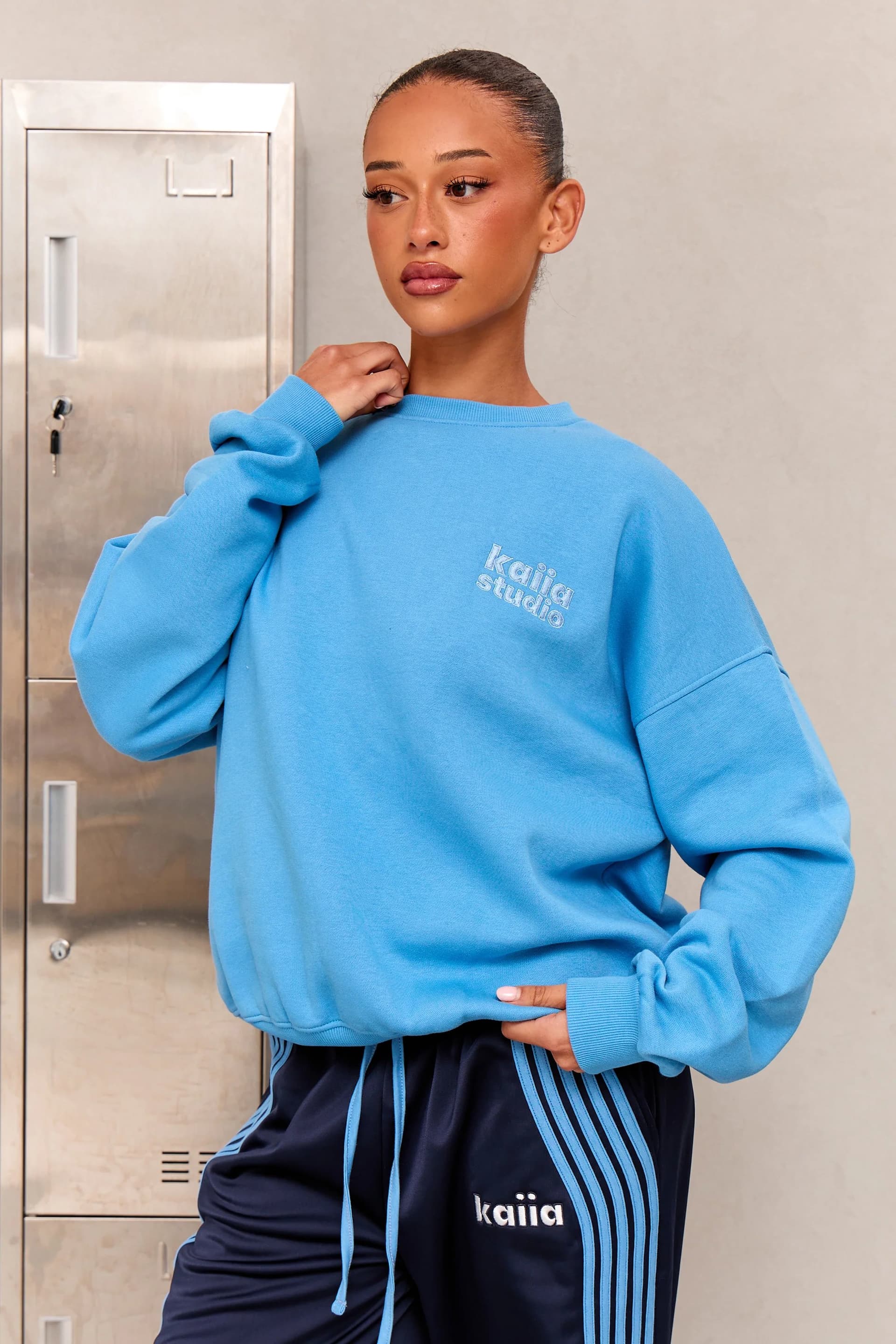 Kaiia Kaiia Studio Vibrant Blue Oversized Sweatshirt