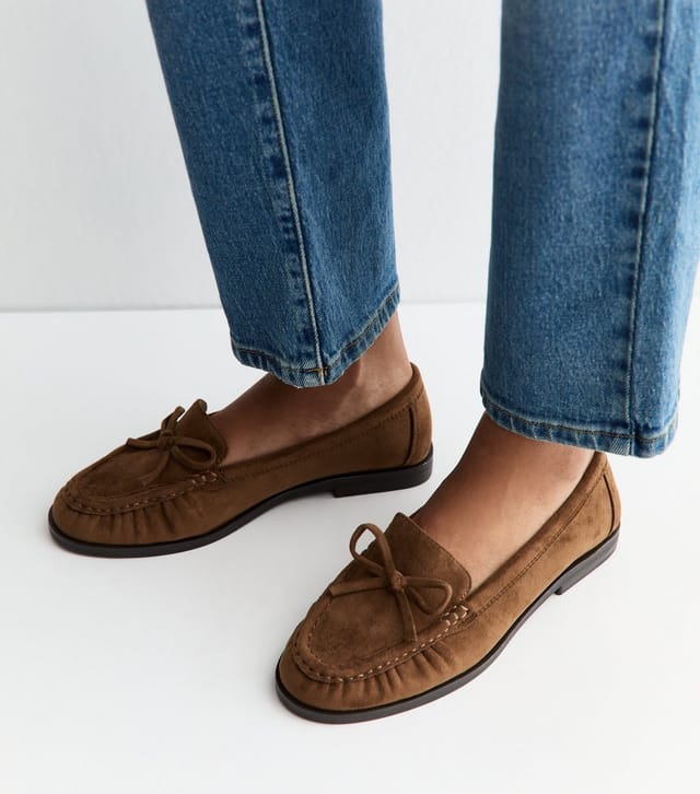 New Look Women's Tan Faux Suede Bow Flat Loafers Vegan New Look - 3