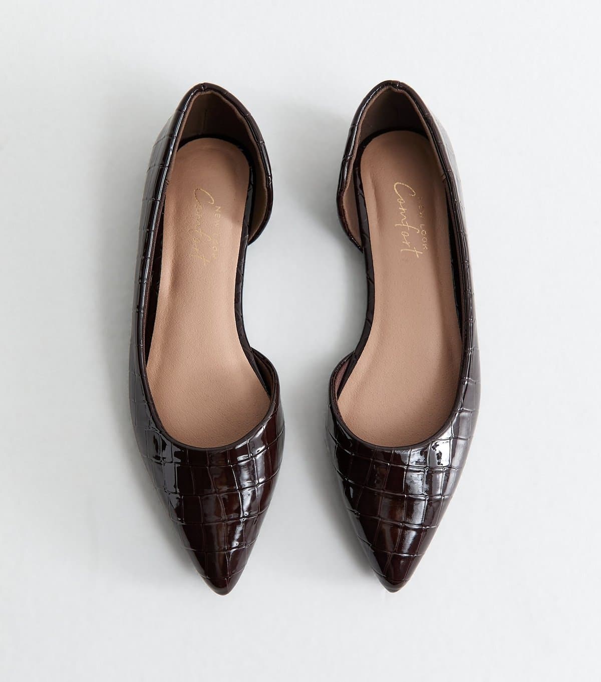 New Look Women's Dark Brown Faux Leather Croc Embossed Pointed Pumps Vegan New Look
