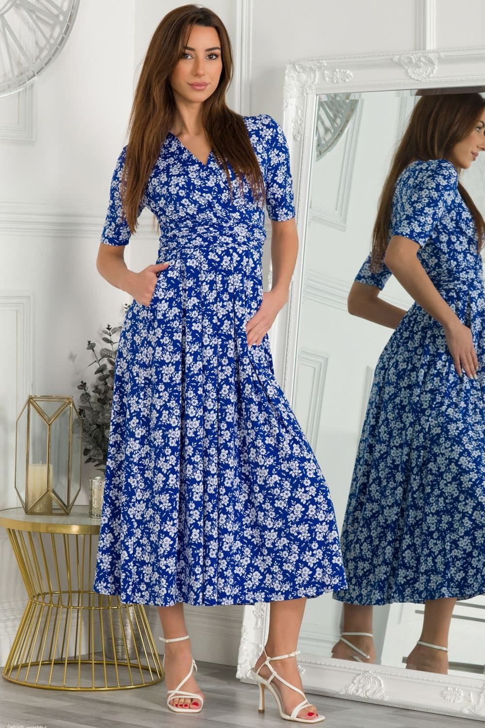 Jolie Moi Jolie Moi Women's Coleen Printed Jersey Maxi Dress in Blue