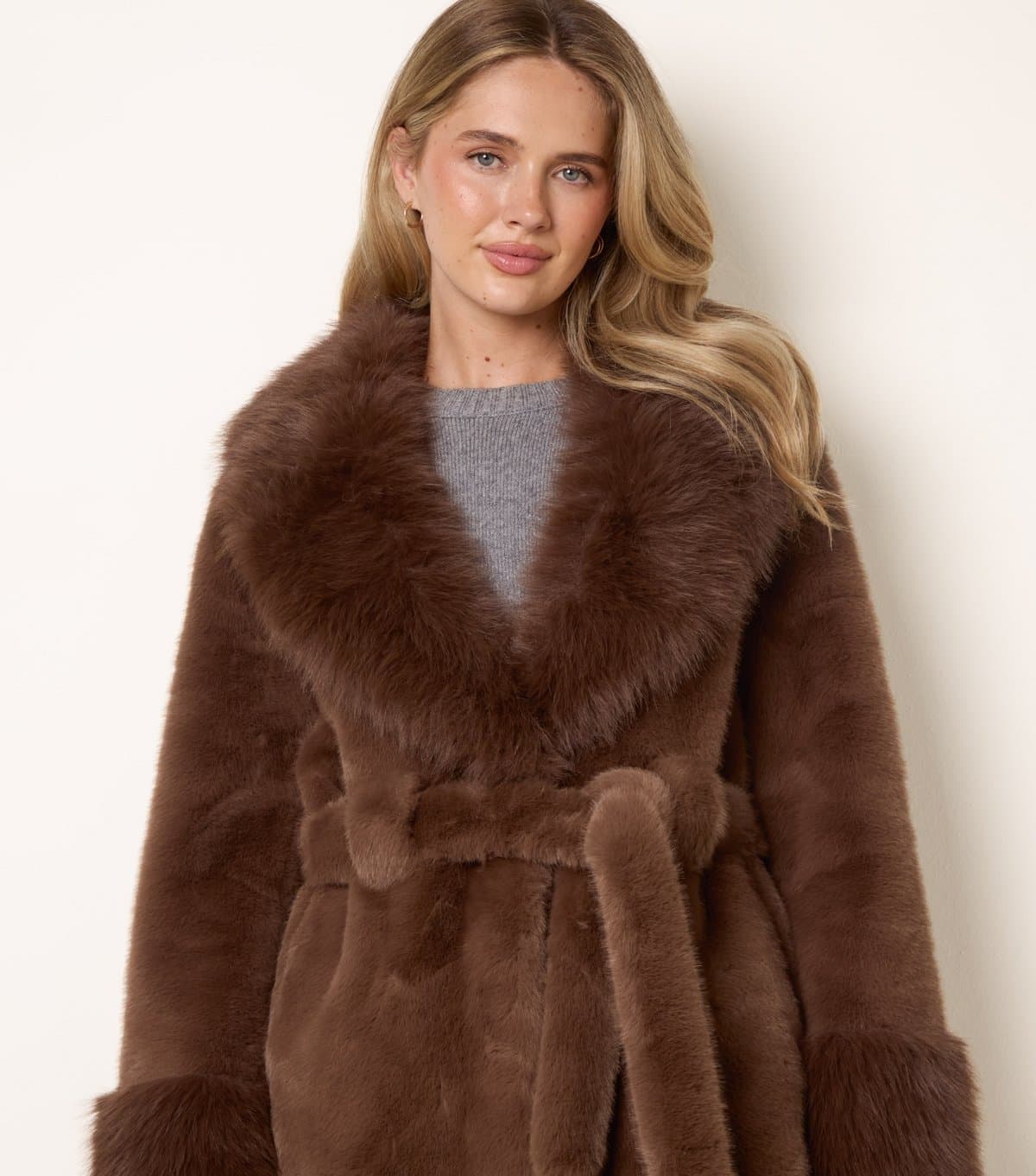 Blue Vanilla Women's Brown Plush Faux Fur Belted Coat Blue Vanilla New Look