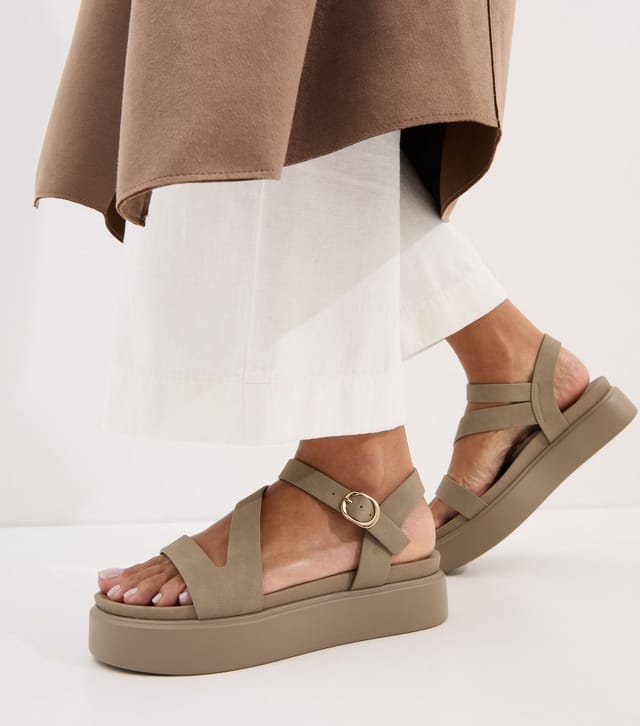New Look Women's Light Brown Multi Strap Platform Sandals Vegan New Look - 2