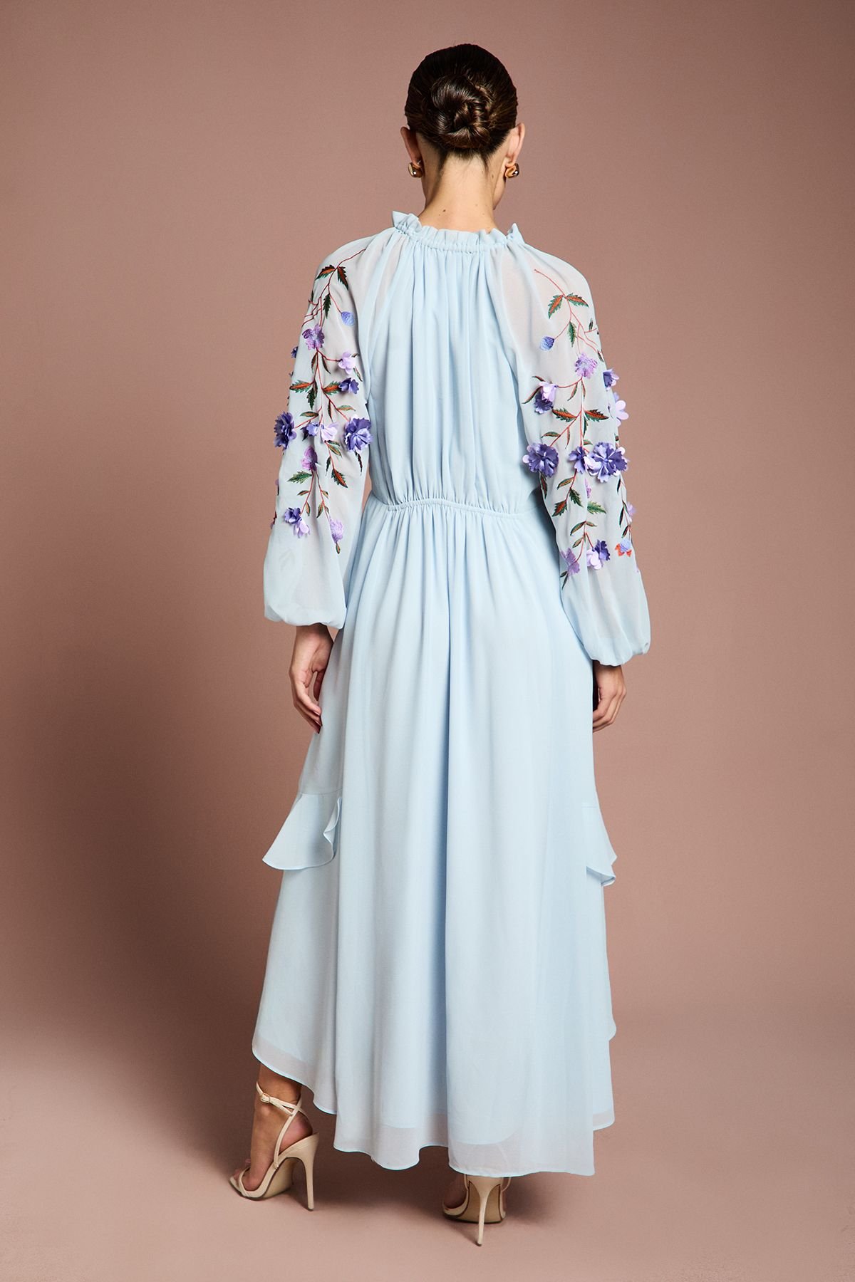 Coast Coast Women's 3D Floral Ruched Detail Midi Dress in Light Blue - 3