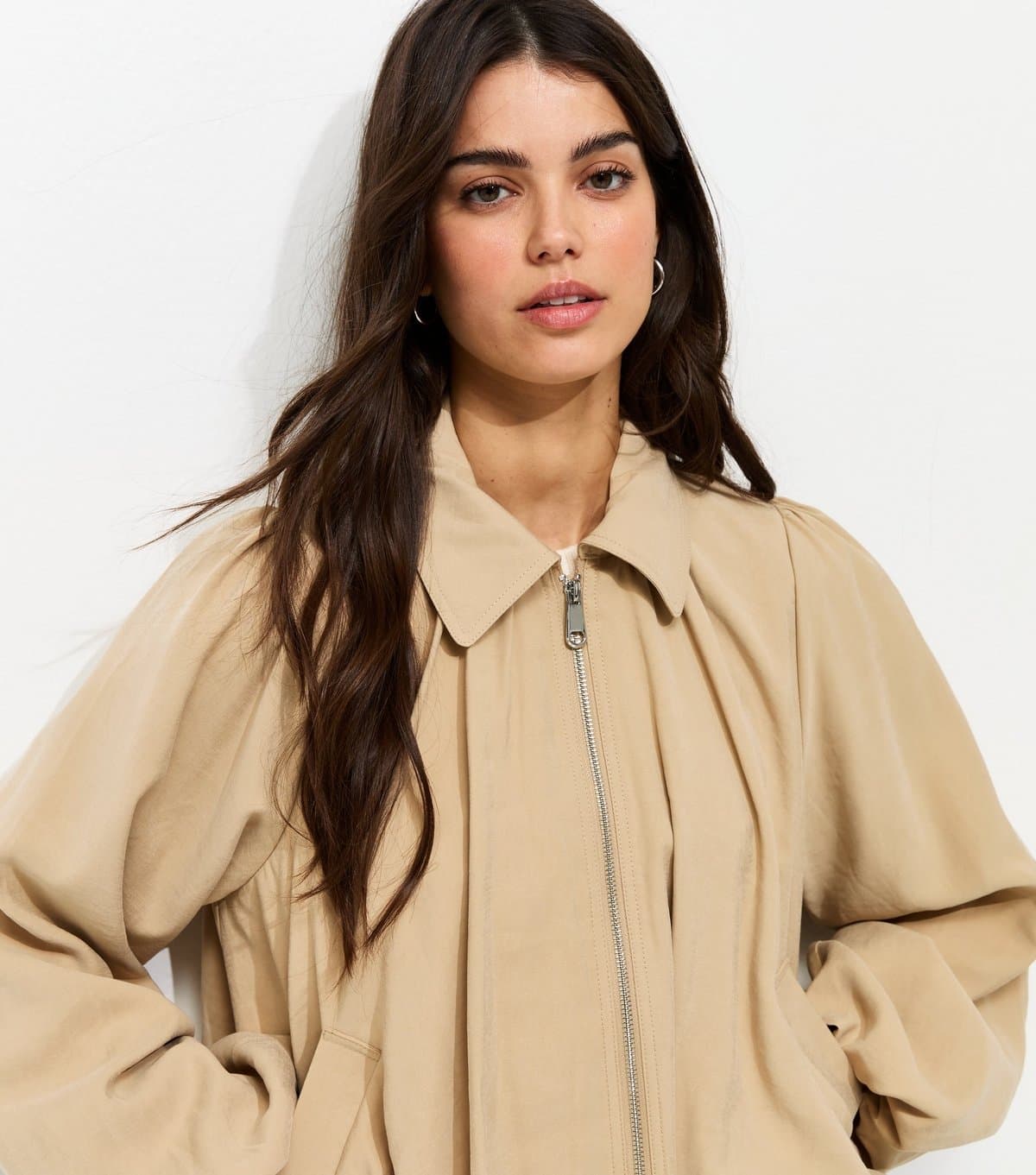 New Look Women's Camel Gathered Sleeve Zip Front Jacket New Look