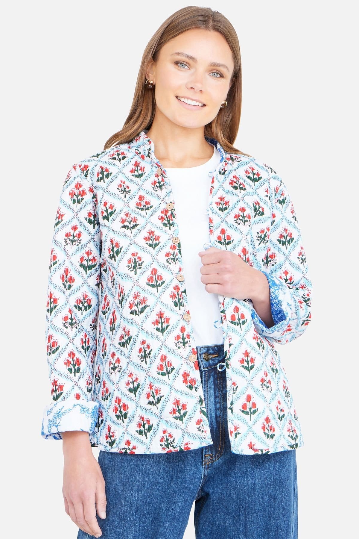 Yumi Yumi Women's Blue Palm Reversible Cotton Quilted Jacket in Bright Blue - 4