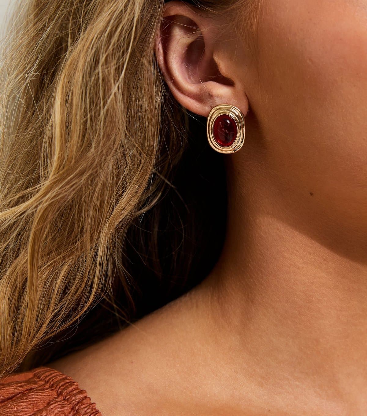 New Look Gold Tone Dark Burgundy Oval Stud Earrings New Look