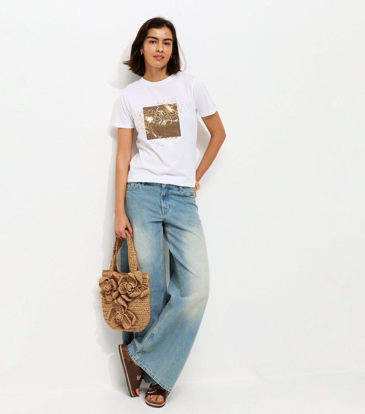 New Look Women's White Metallic Foil Flower Relaxed T-Shirt New Look - 3