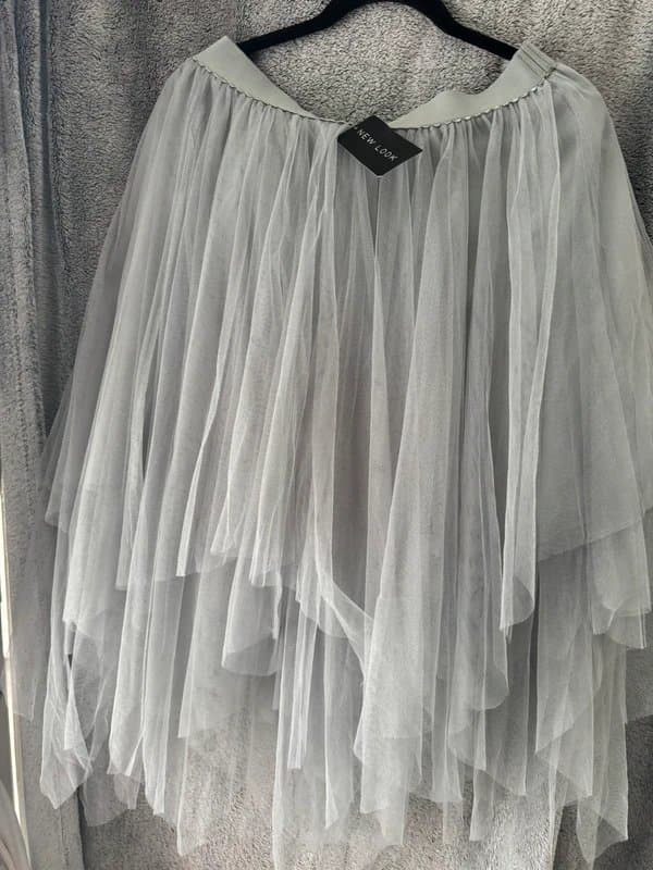 New Look New Look grey tulle midi skirt features layered mesh fabric and an asymmetrical hemline size 18