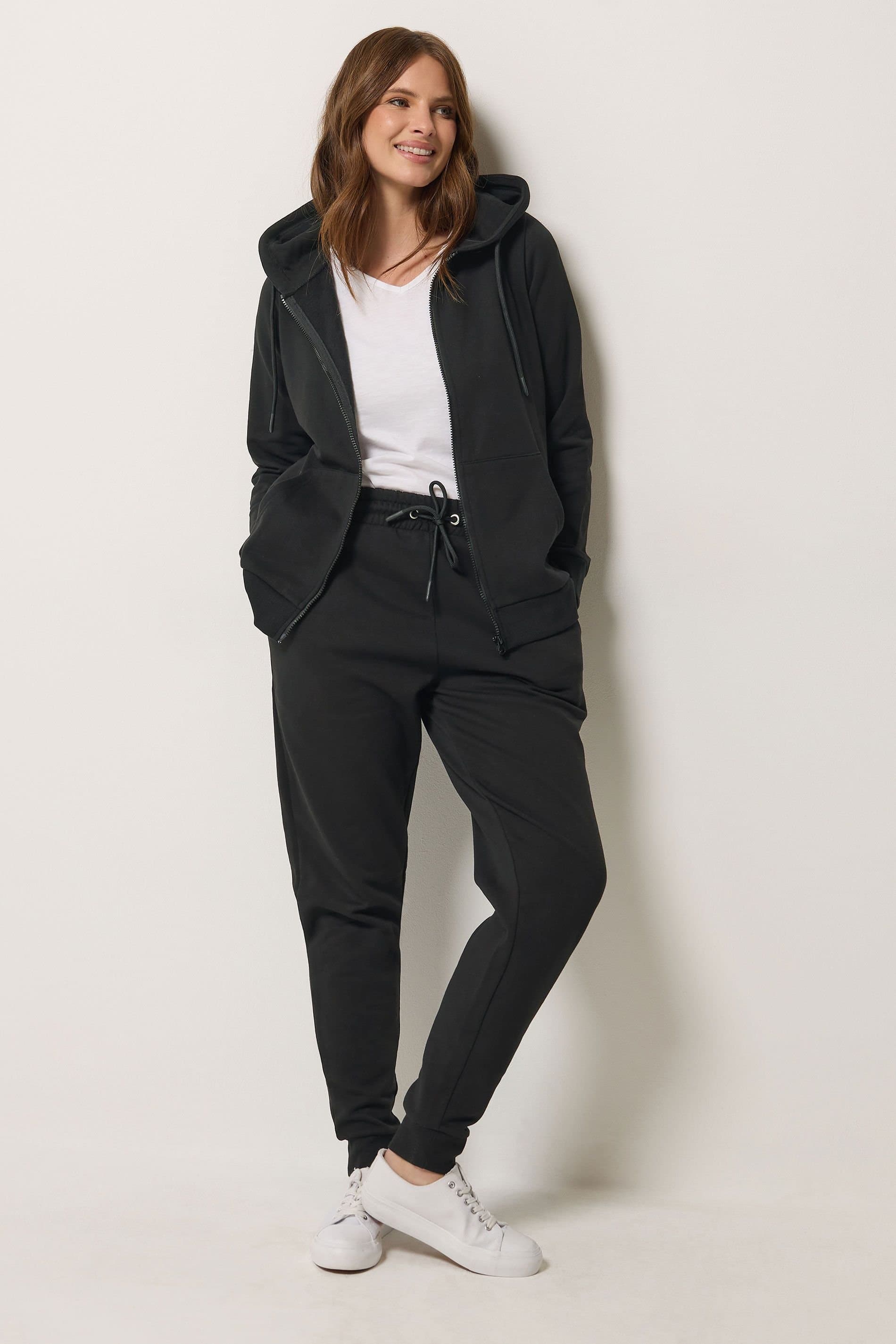M&Co M&Co Women's Hoodie & Cuffed Joggers Set in Black