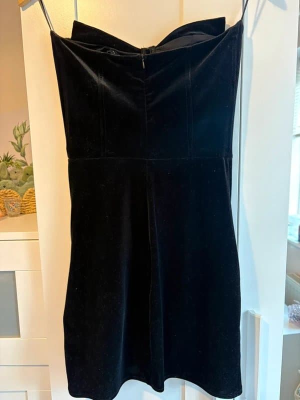 Bershka Black velvet strapless mini dress