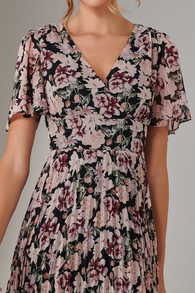 Jolie Moi Jolie Moi Women's Chiffon Pleated Wrap Midaxi Dress in Black - 3