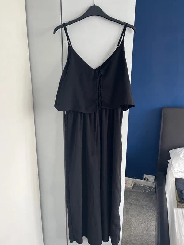 New Look New look playsuit / jumpsuit size Medium