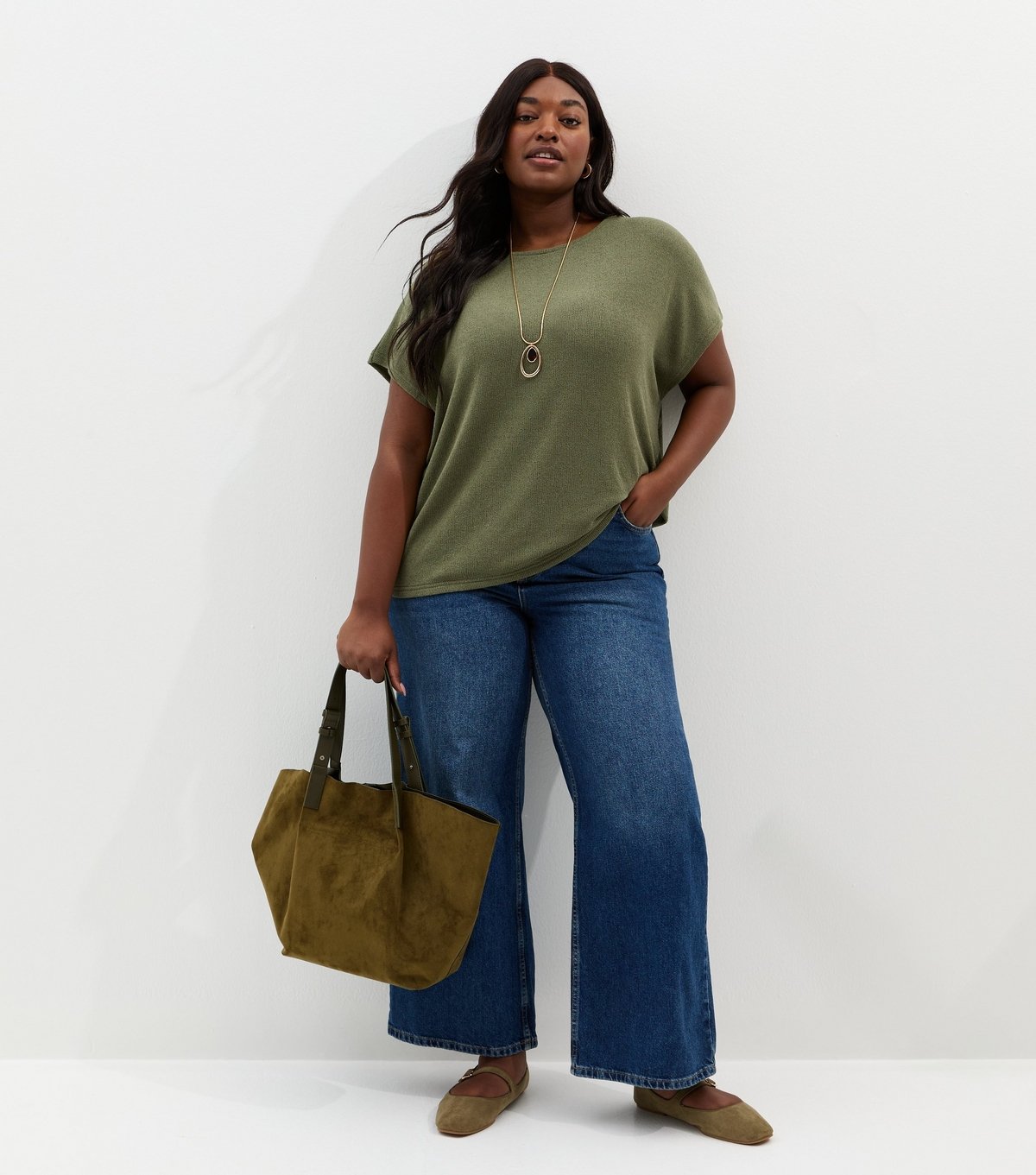 New Look Women's Plus Size Light Khaki Slouchy Textured T-Shirt Curves New Look - 3