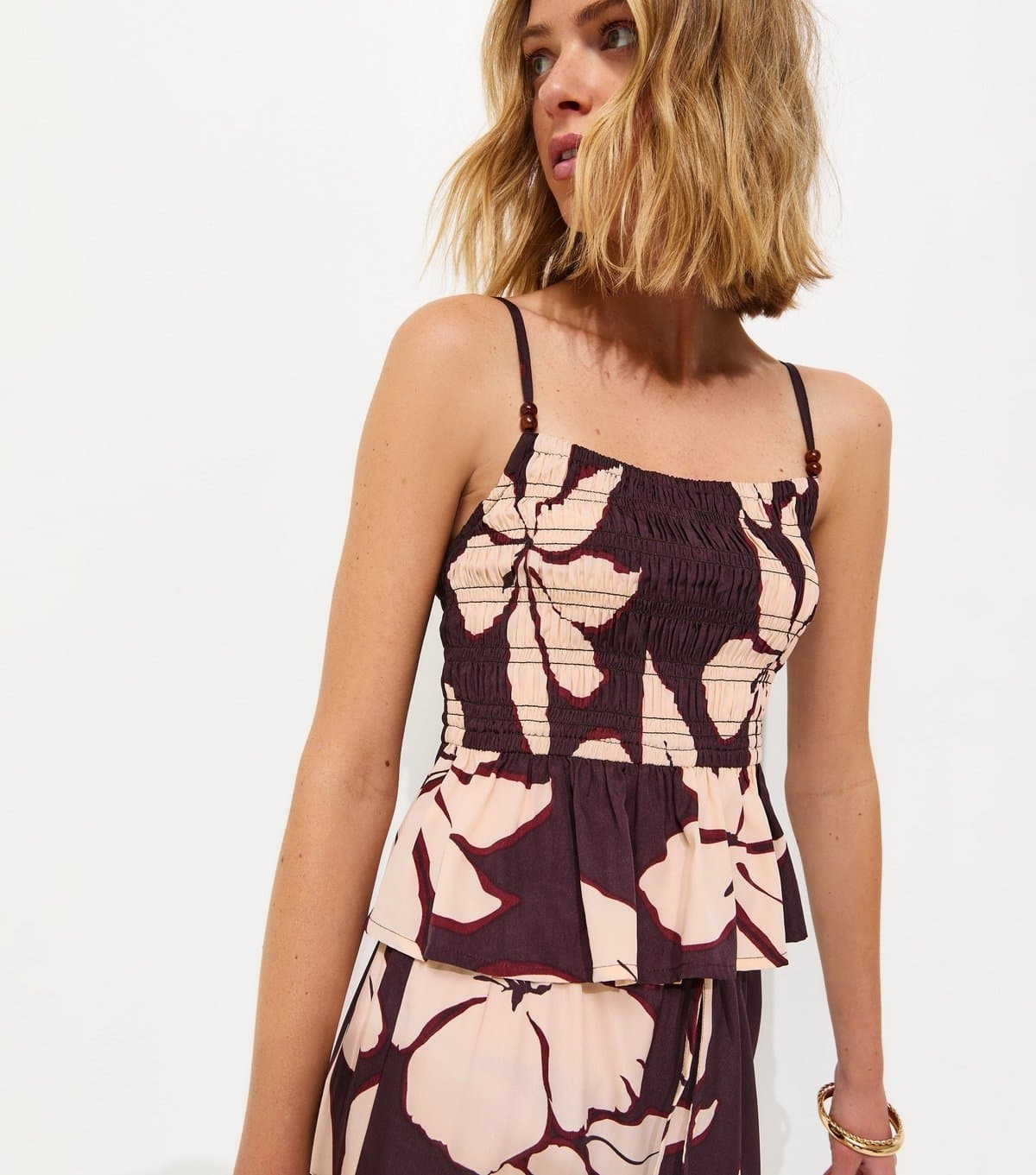 New Look Women's Brown Hibiscus Print shirred Cami Top New Look