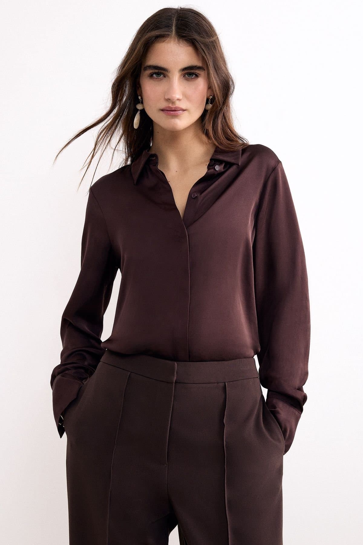 Phase Eight Phase Eight Women's Novie Satin Shirt in Chocolate