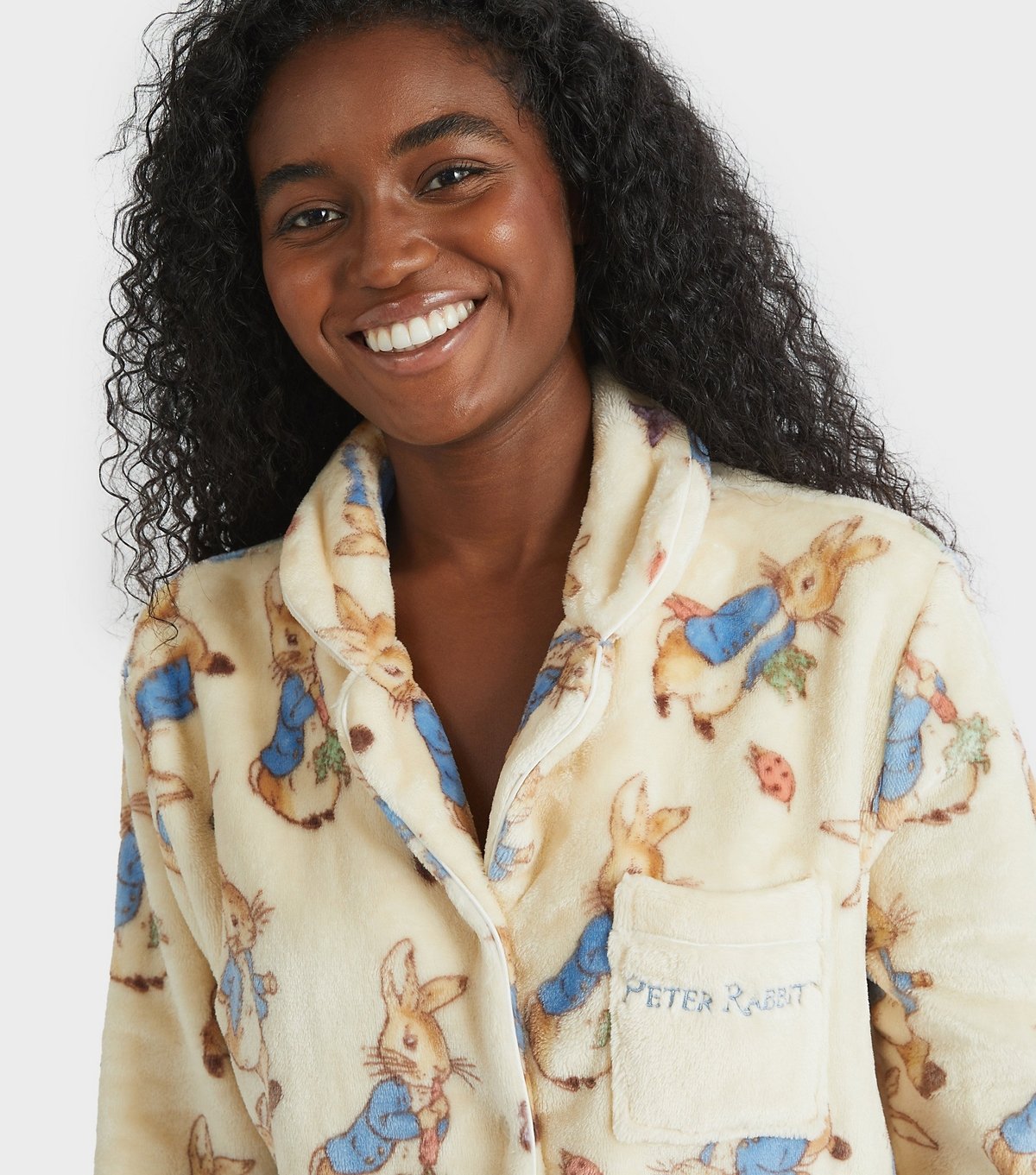 Skinnydip Women's White Peter Rabbit Fleece Pyjama Set Skinnydip New Look - 4