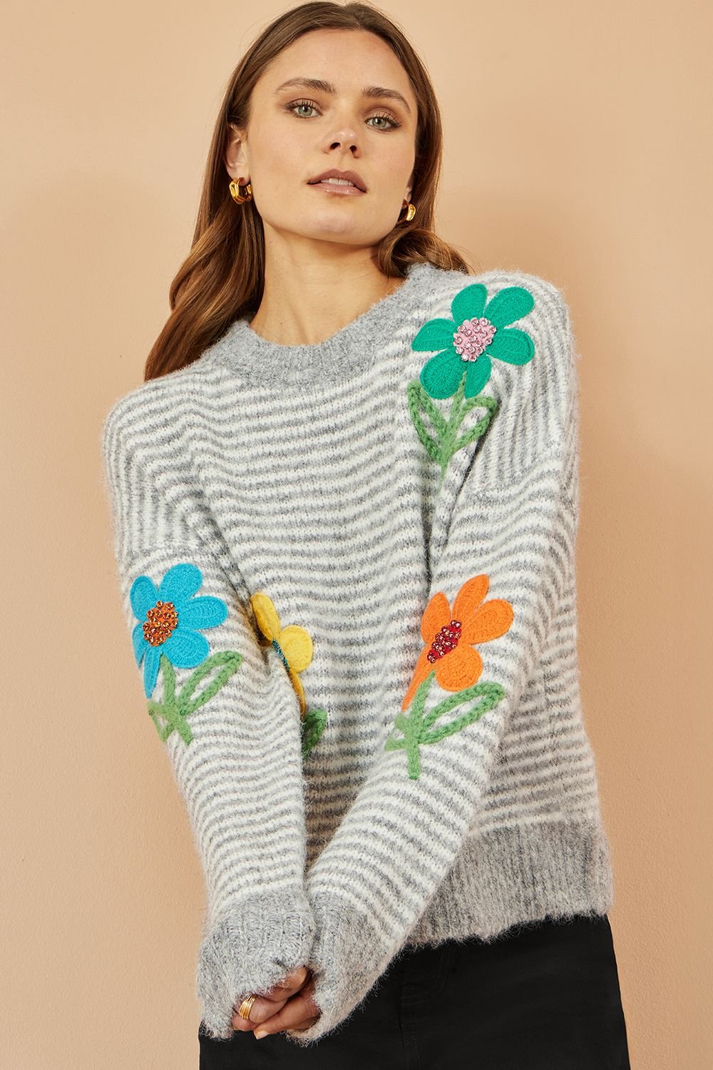 Yumi Yumi Women's Grey Striped Relaxed Fit Jumper With Flowers - 2