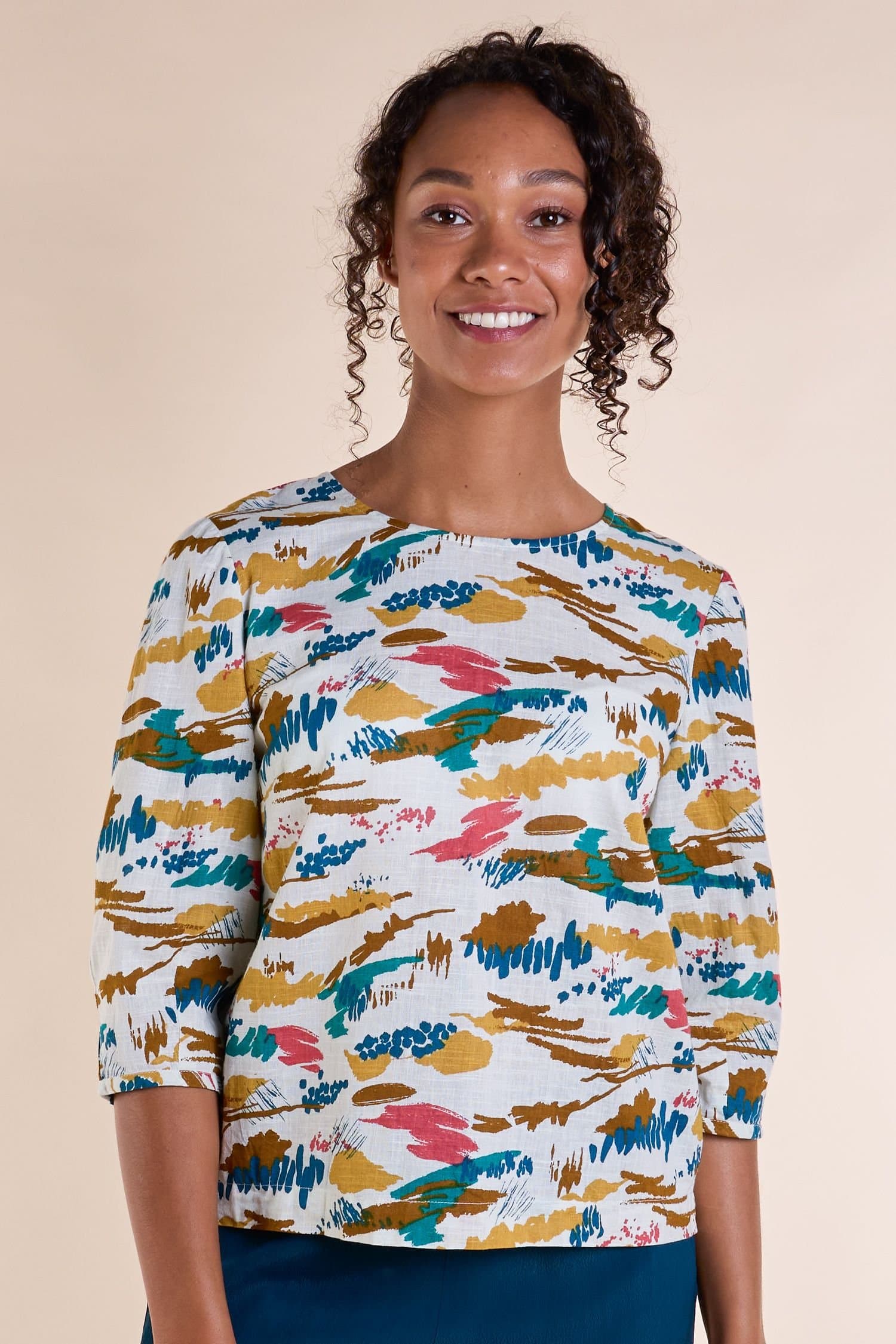 Nomads Clothing Nomads Clothing Women's Dart Sleeve Top in Ivory