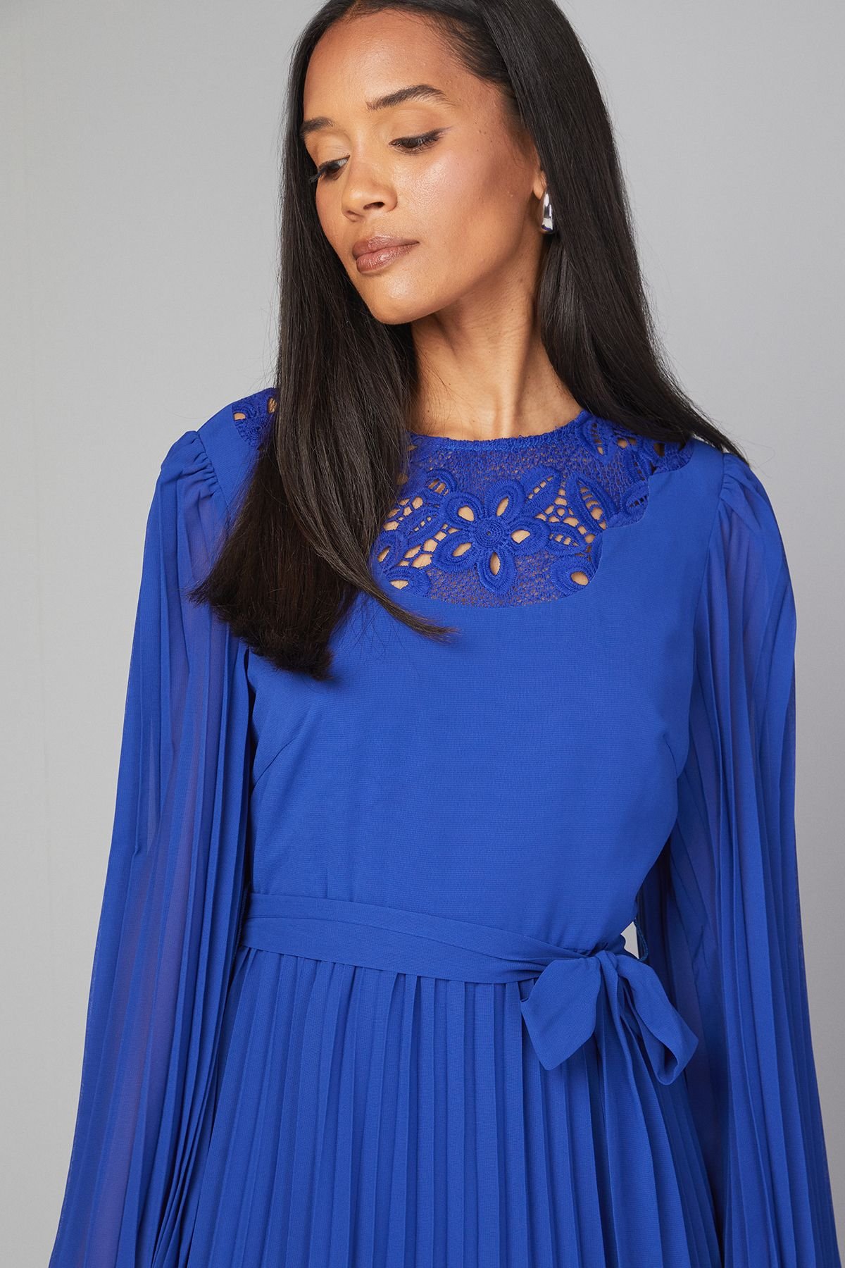 Wallis Wallis Women's Pleated Floral Trim Midi Dress in Cobalt - 4