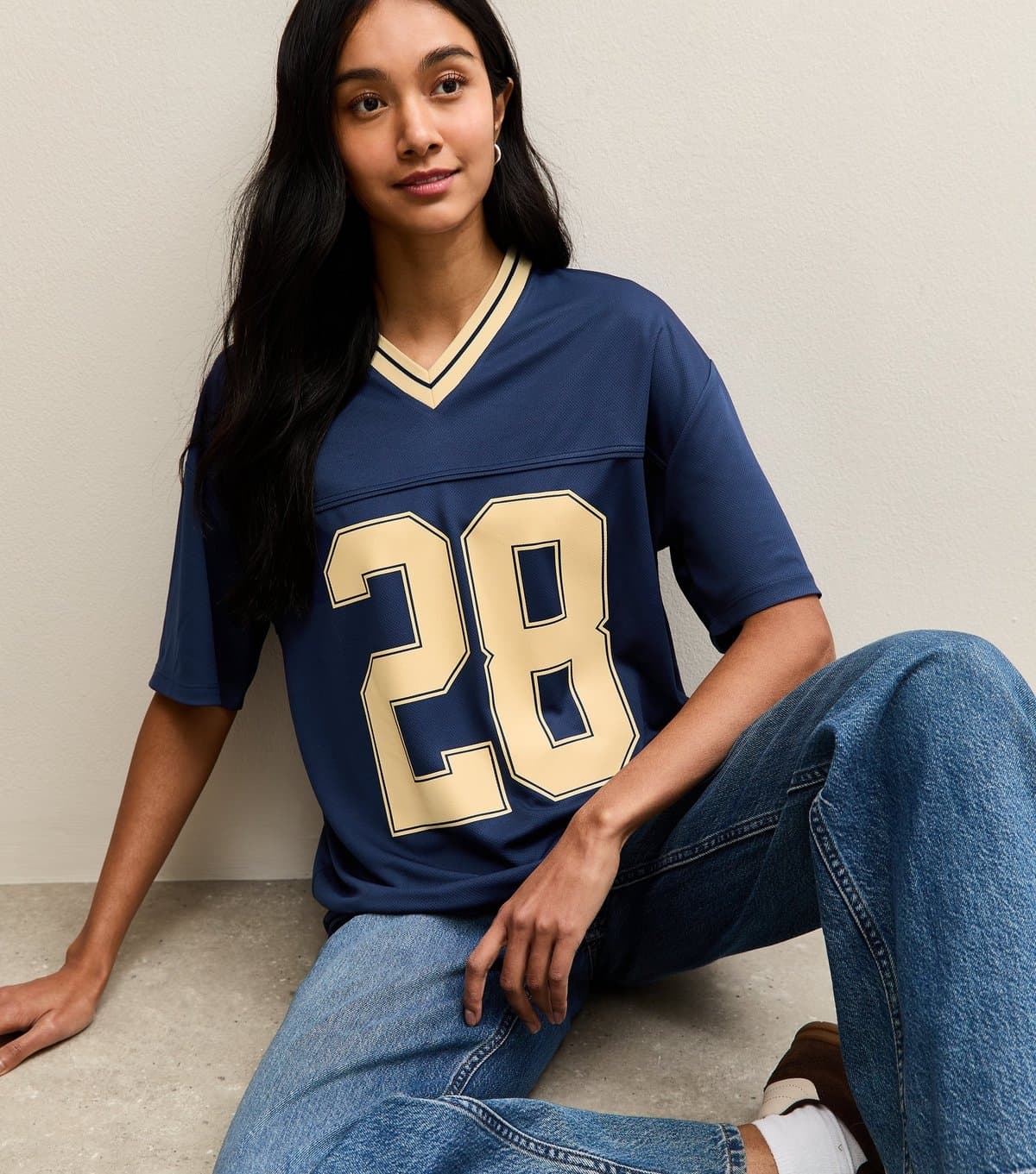 New Look Women's Navy Oversized 28 Logo Football Top New Look