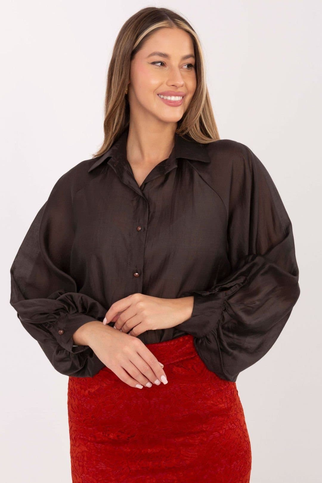 Love Lace Love Lace Women's Tencel Polyester Long Sleeve Button Shirt in Brown
