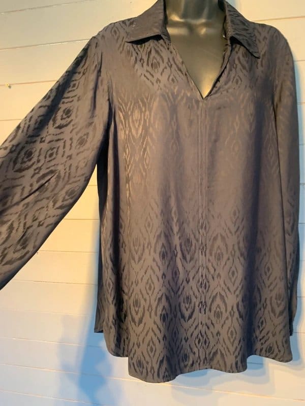 Marks & Spencer Navy Jacquard Blouse
