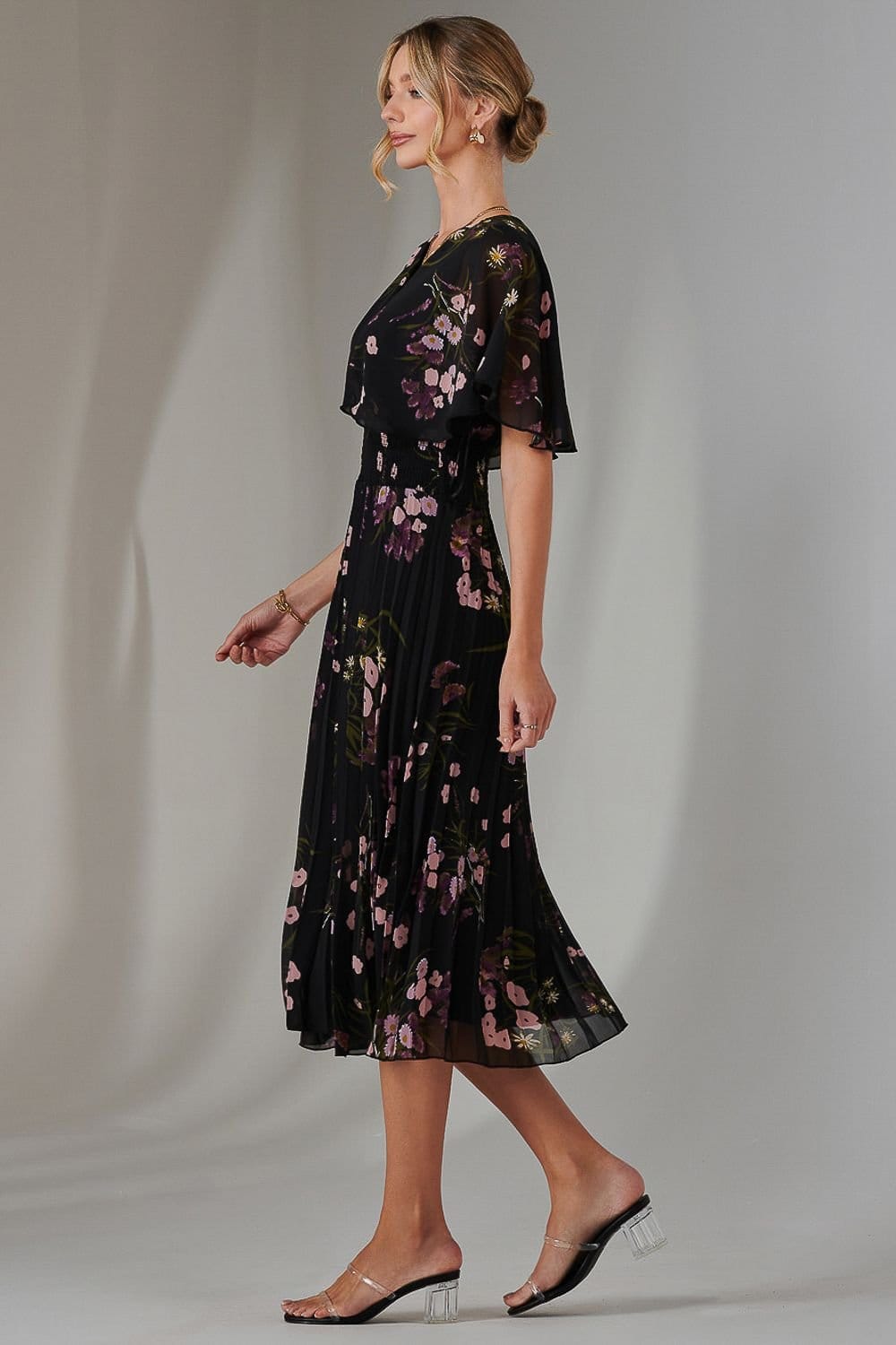 Jolie Moi Jolie Moi Women's Floral Print Chiffon Pleated Dress in Pink - 4