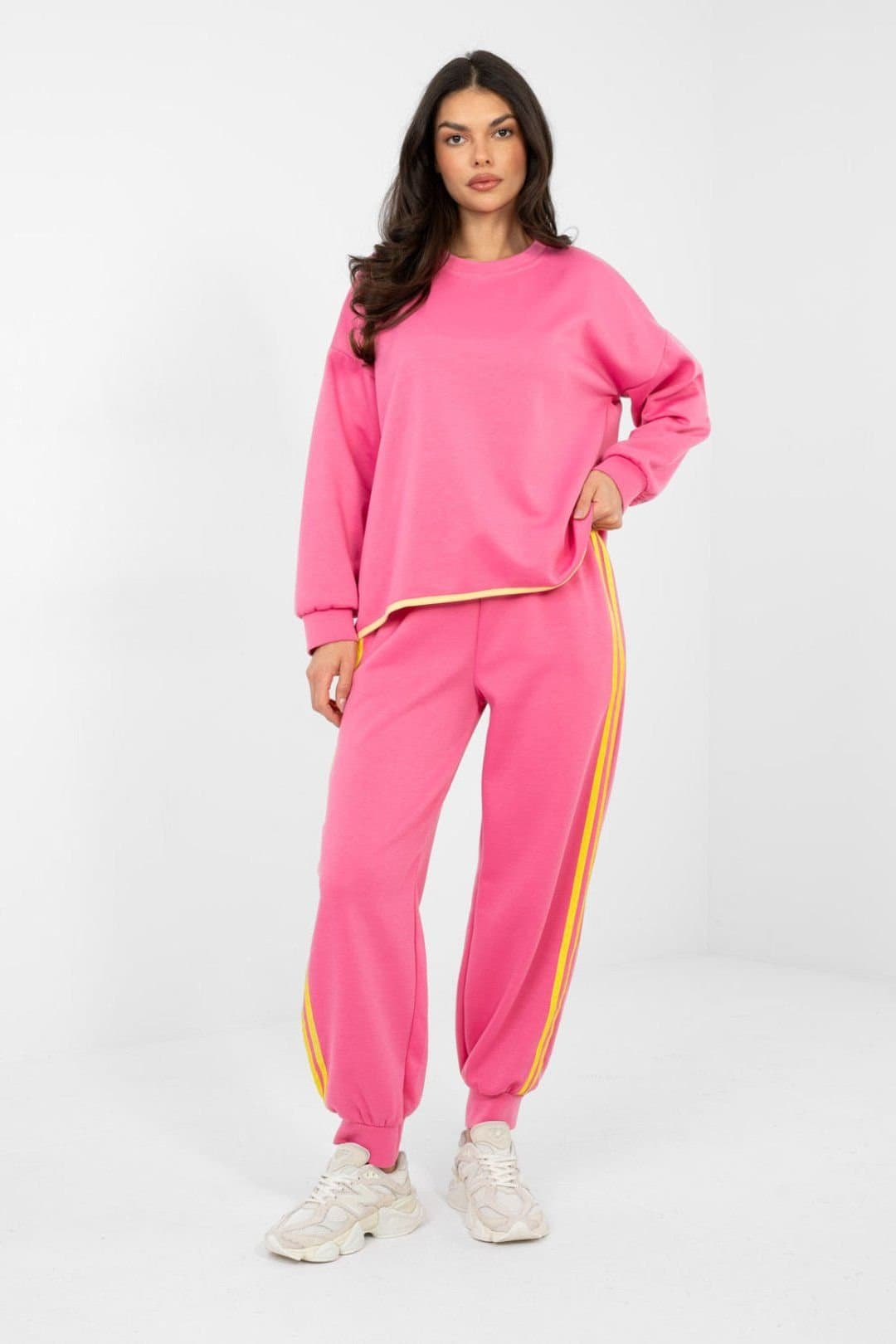 Love Lace Love Lace Women's Stylish Polyester Tracksuit Set Sweatshirt Pants in Pink