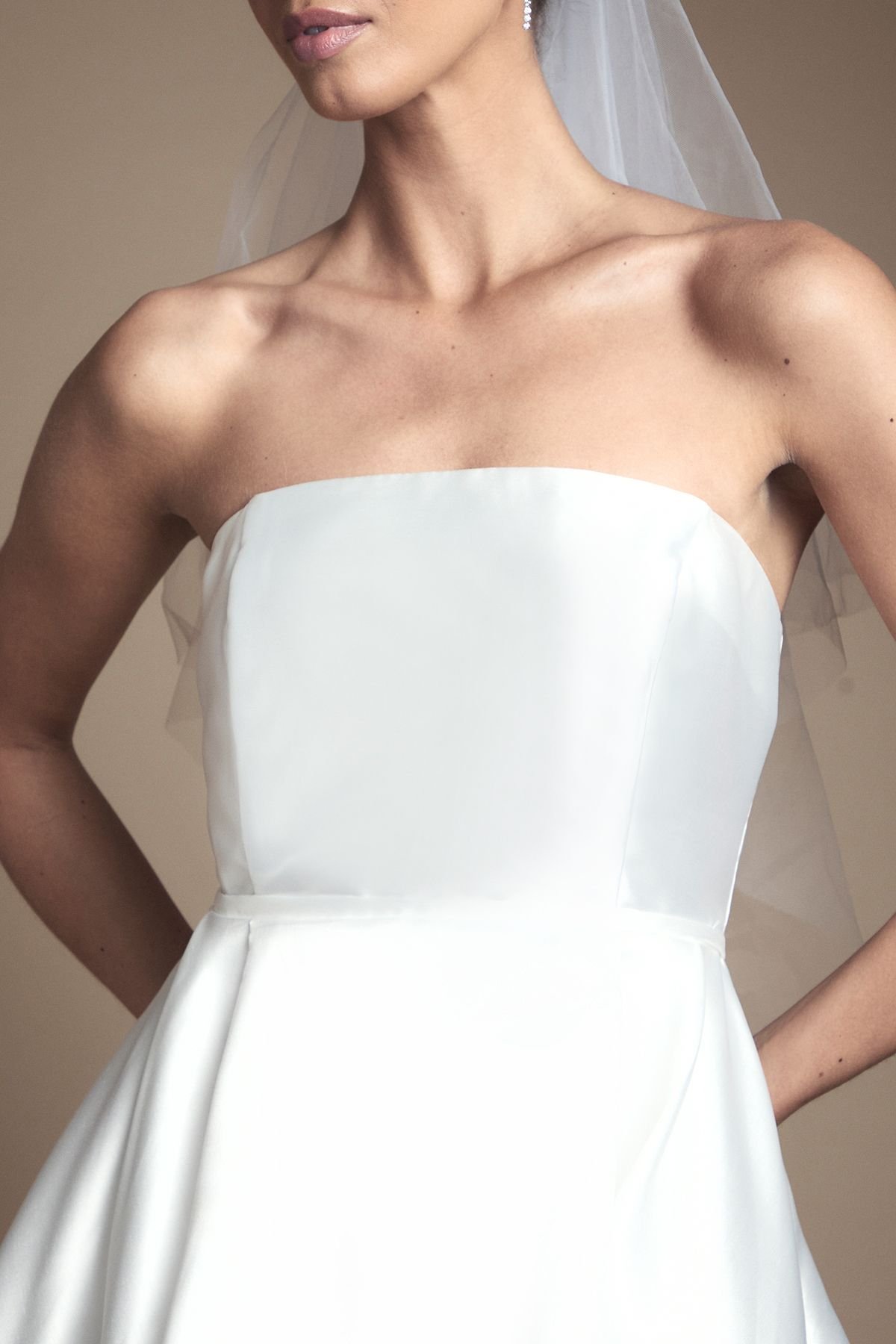 Coast Coast Women's Bandeau Twill Mini With Full Overskirt Wedding Dress in Ivory - 4