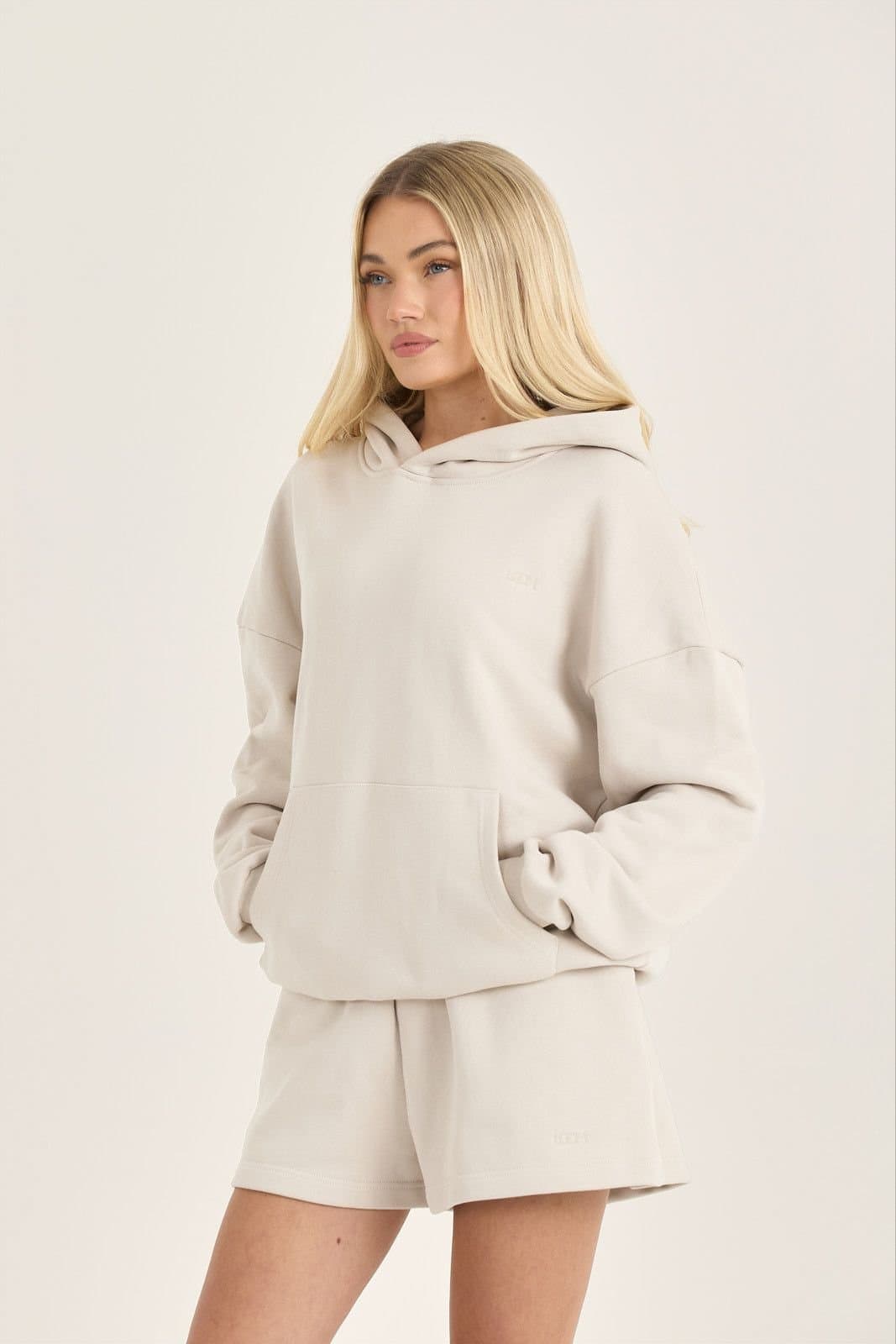 Loom Archives Loom Archives Women's LOOM Everyday Archive Oversized Hoodie in Light Stone