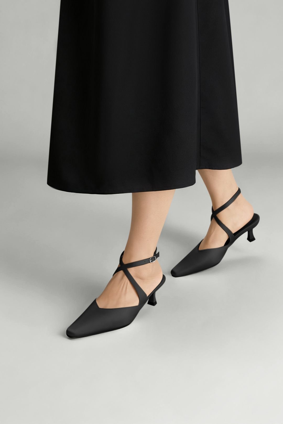 MODISHION MODISHION Women's Kitten Heel Slingback Squared-off Closed Toe Heels Pumps in Black - 2