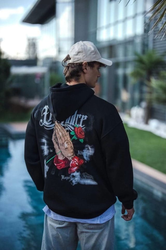Janes Janes Men's Hooded Text Print Pullover Sweatshirt with Pocket in Black - 3