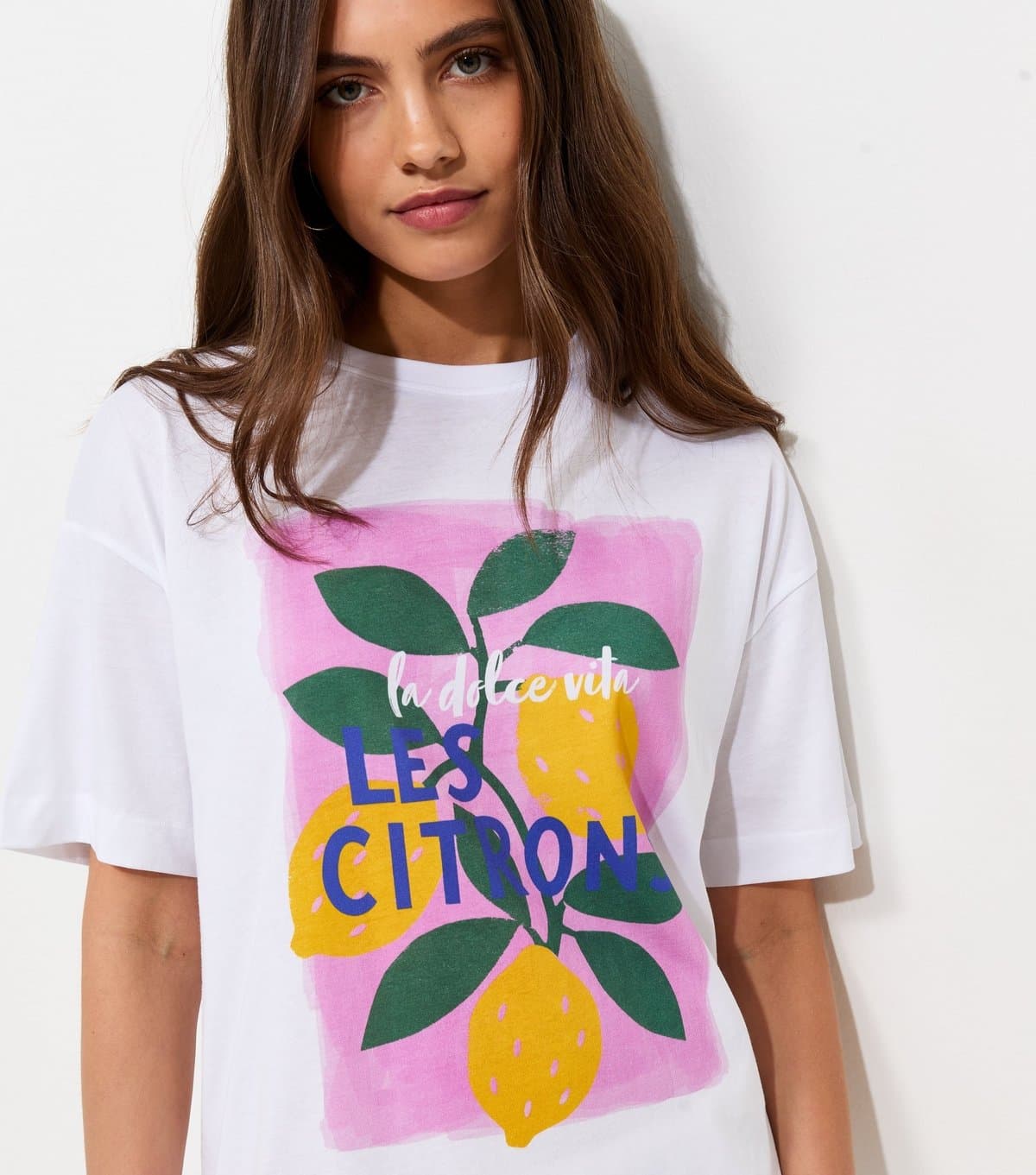 New Look Women's White Cotton Lemon Print Oversized T-Shirt New Look