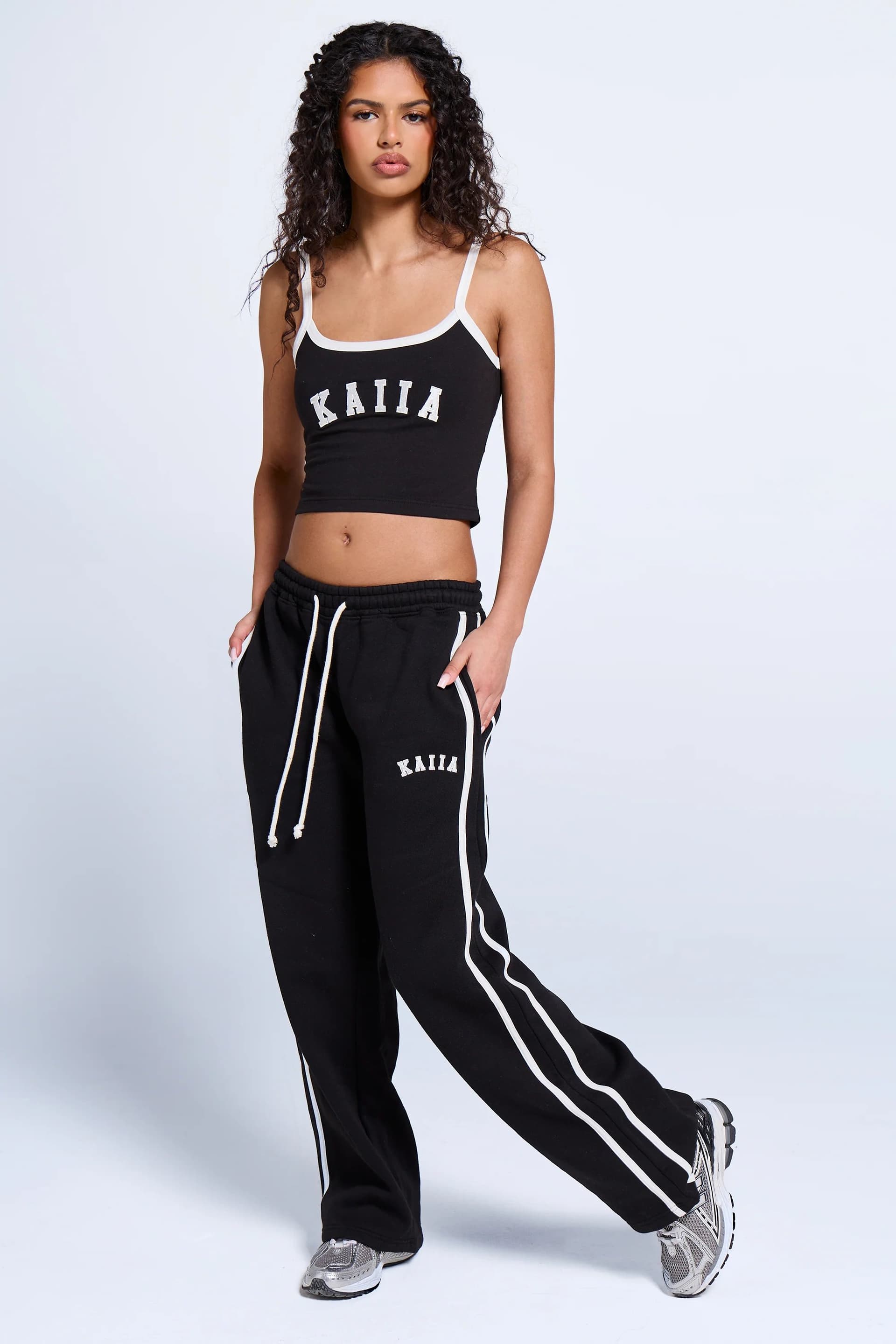 Kaiia Kaiia Sport Side Stripe Wide Leg Joggers Black & White