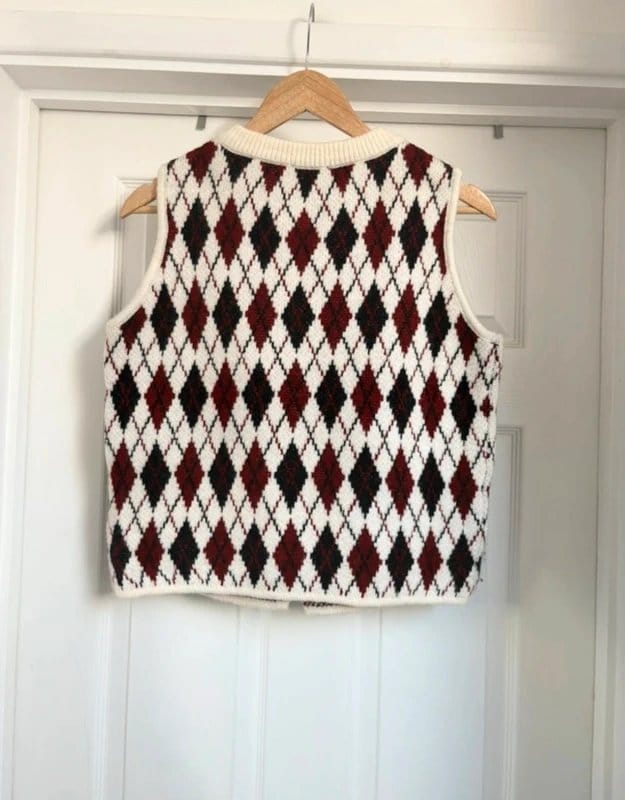 New Look Burgundy Argyle Knit Waistcoat Top Size M