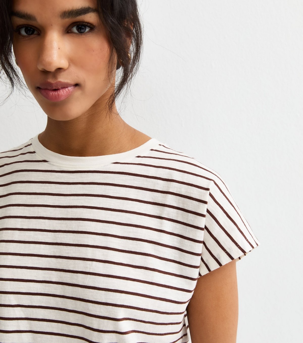 New Look Women's Brown Cotton Striped Grown On Sleeve T-Shirt New Look - 2