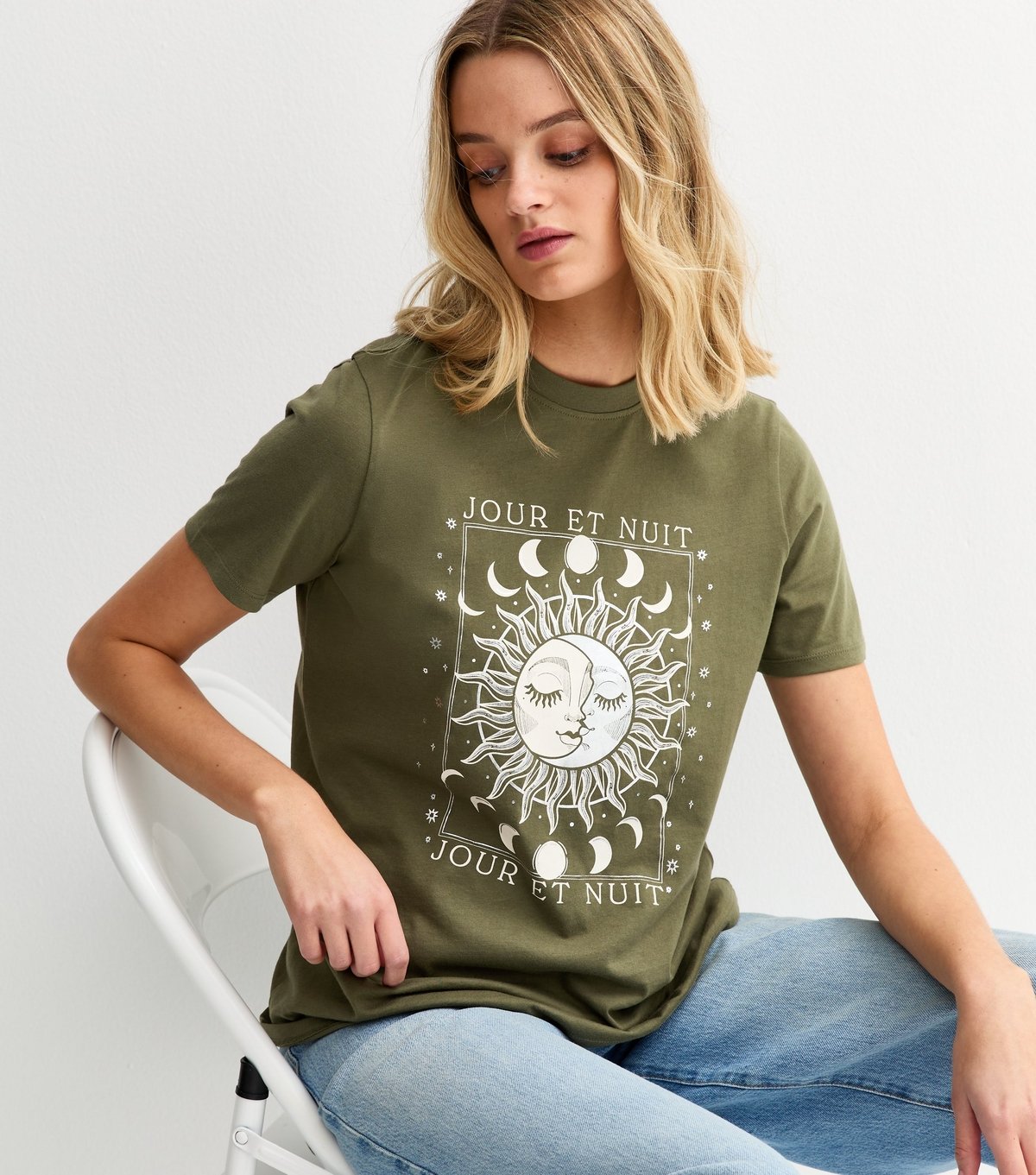 New Look Women's Green Mystic Print T-Shirt New Look - 3
