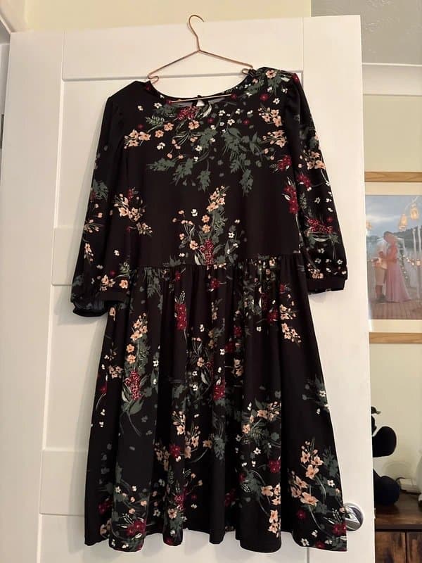 New Look Black floral dress
