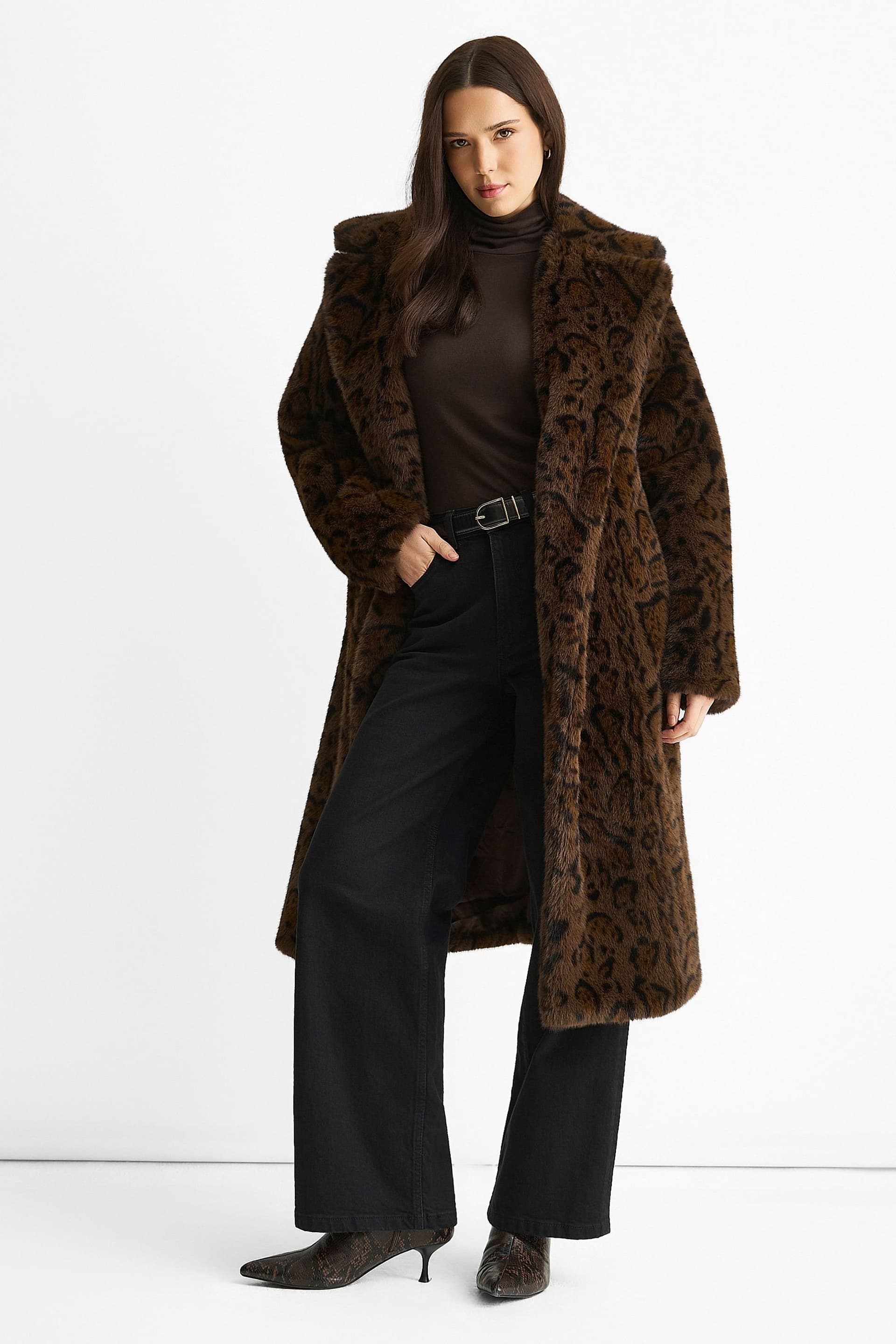 Gini London Gini London Women's Chocolate Animal Print Premium Faux Fur Belted Long Coat