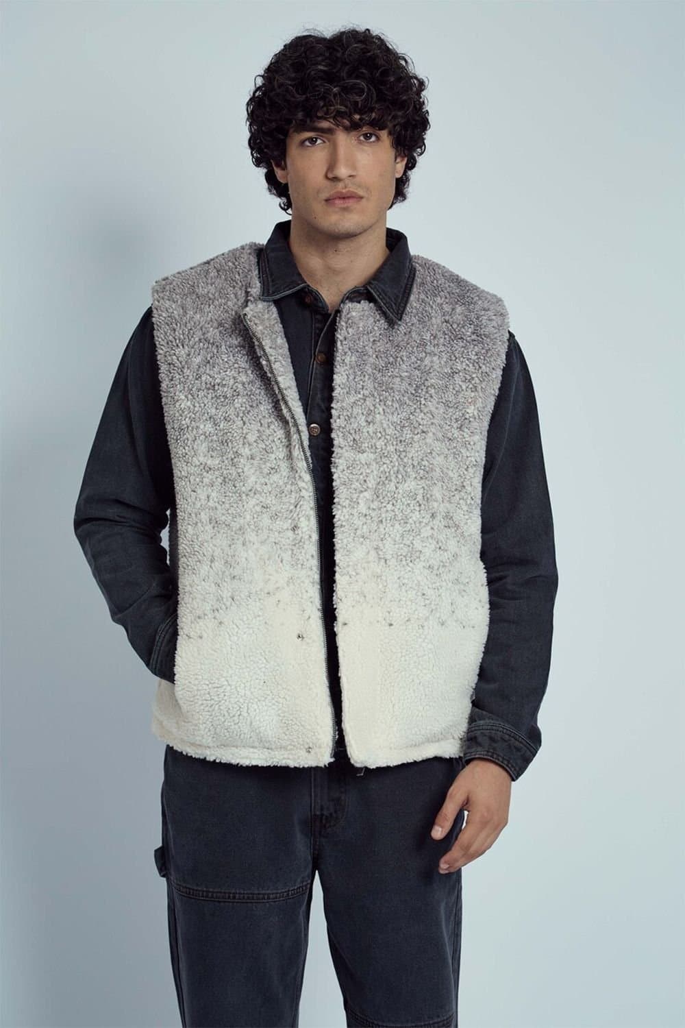 Native Youth Native Youth Men's Ombre Borg Round Neck Zip Gilet in Grey