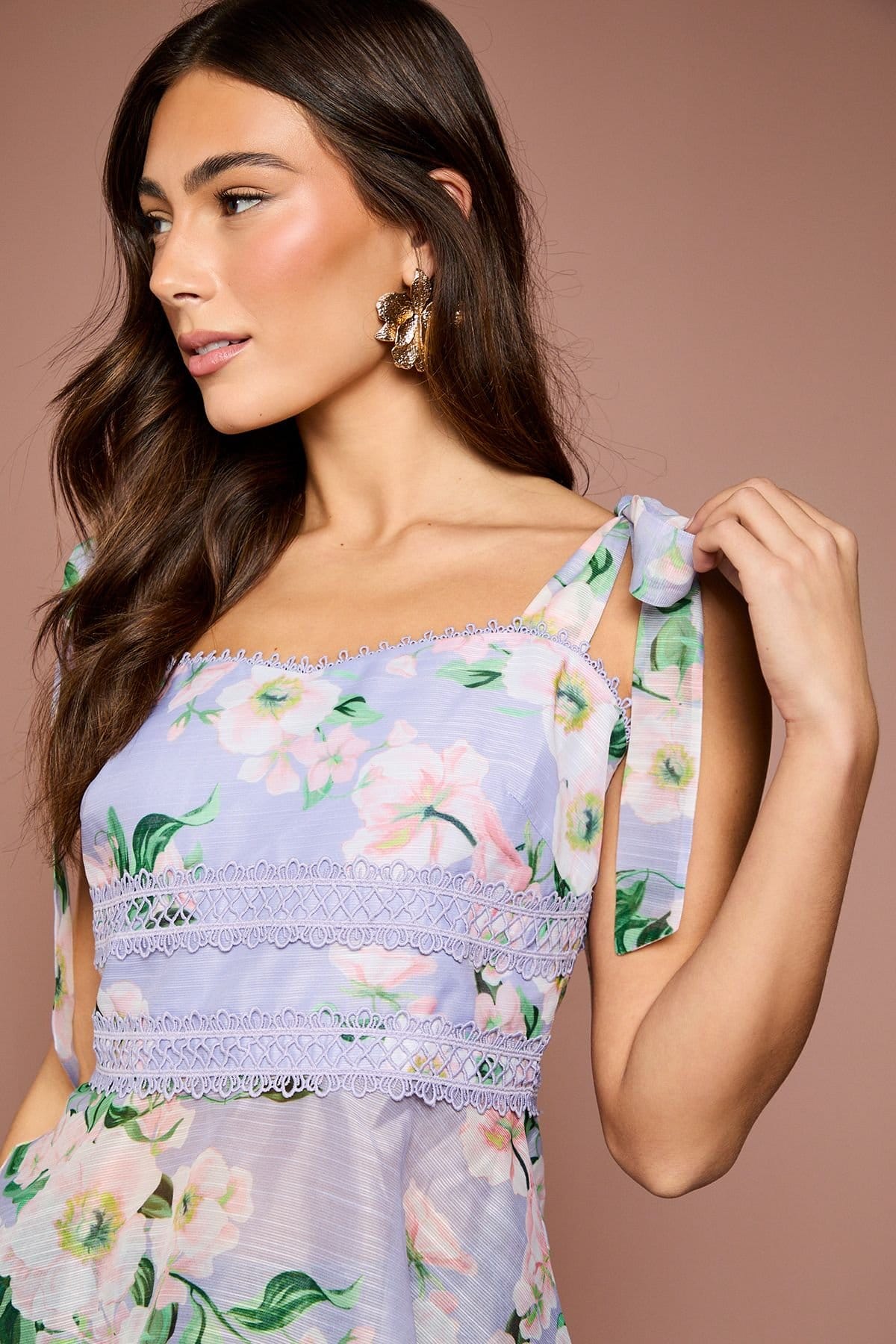 Coast Coast Women's Printed Bow Shoulder Top in Lilac - 4