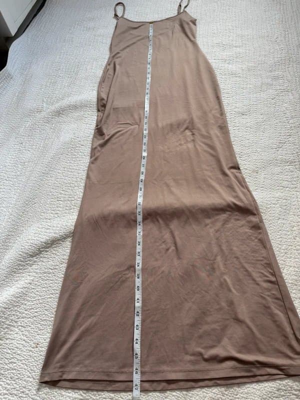 Bershka Bershka cream slinky spaghetti strap elasticated maxi dress small